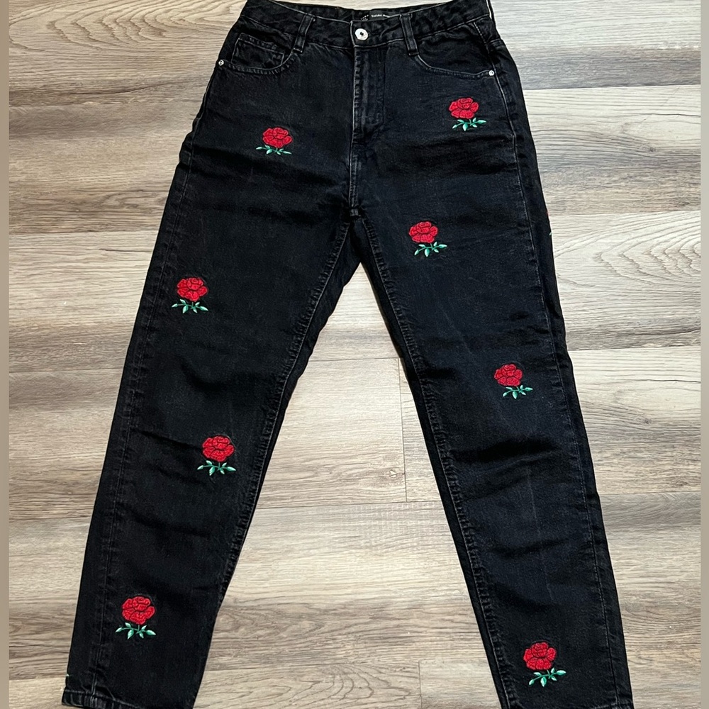Zara Black Embroidered Rose Jeans